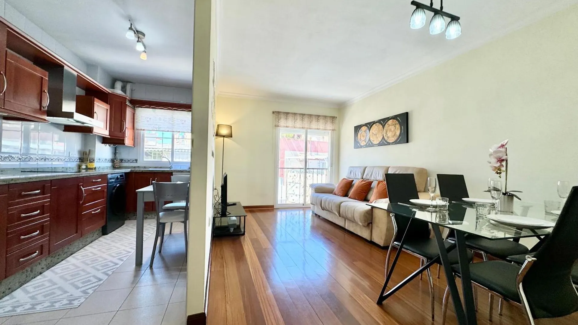 Lujoso Piso Centro Aparcamiento Privado, Terraza & Ac Apartment Malaga