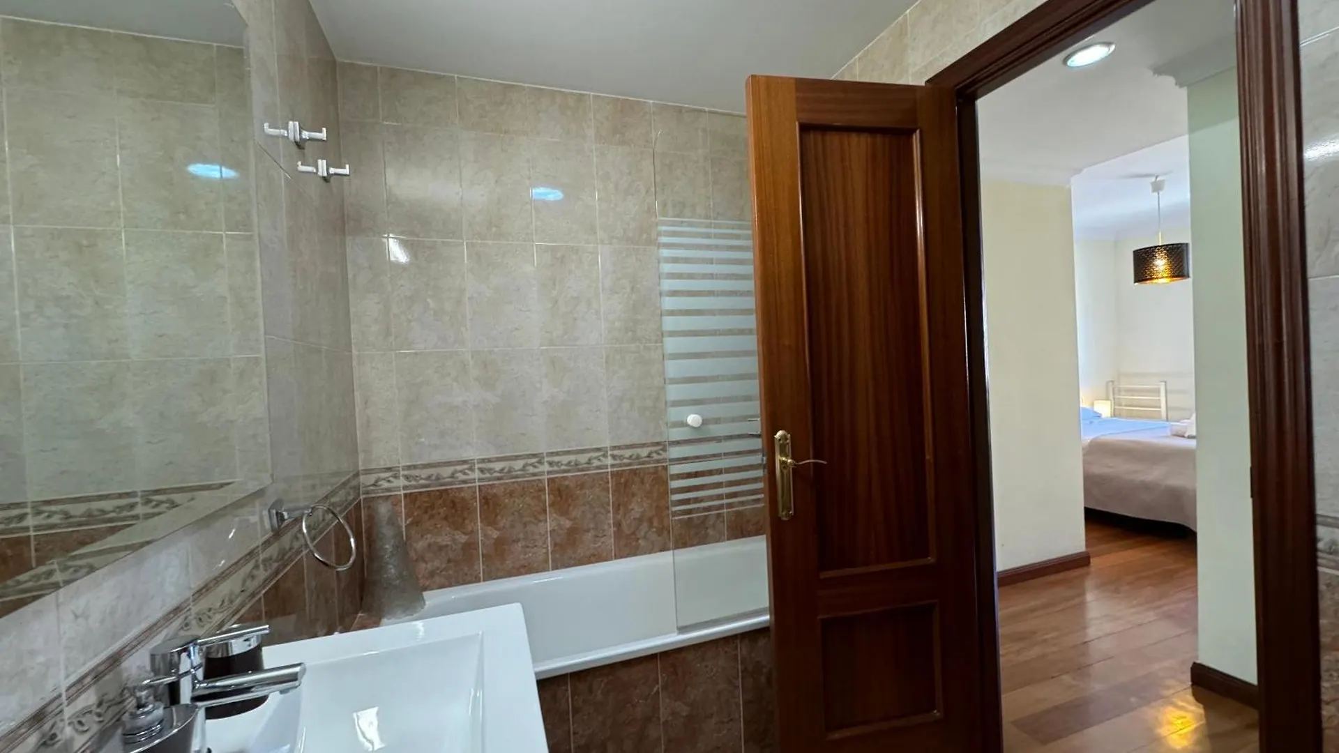 Lujoso Piso Centro Aparcamiento Privado, Terraza & Ac Apartment Malaga
