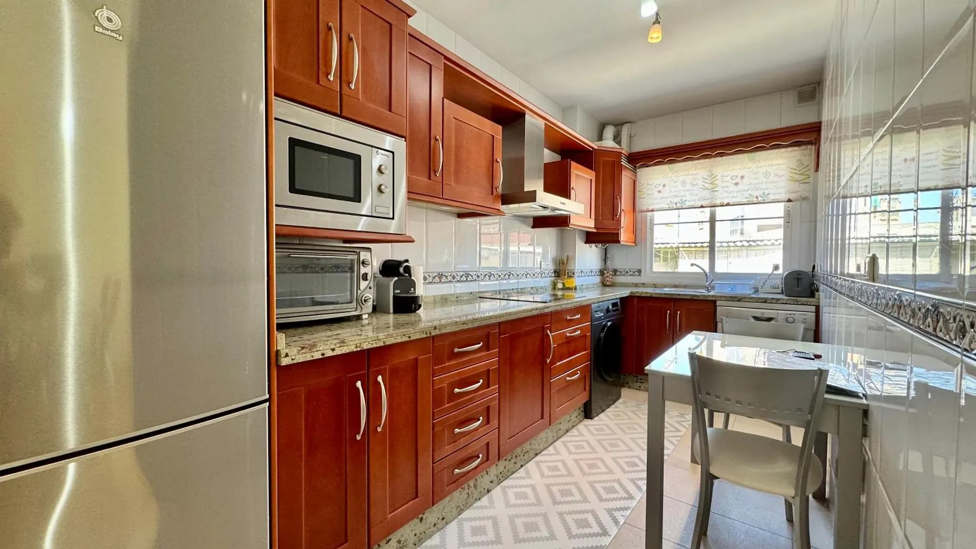 Appartamento Lujoso Piso Centro Aparcamiento Privado, Terraza & Ac Málaga 0*,
