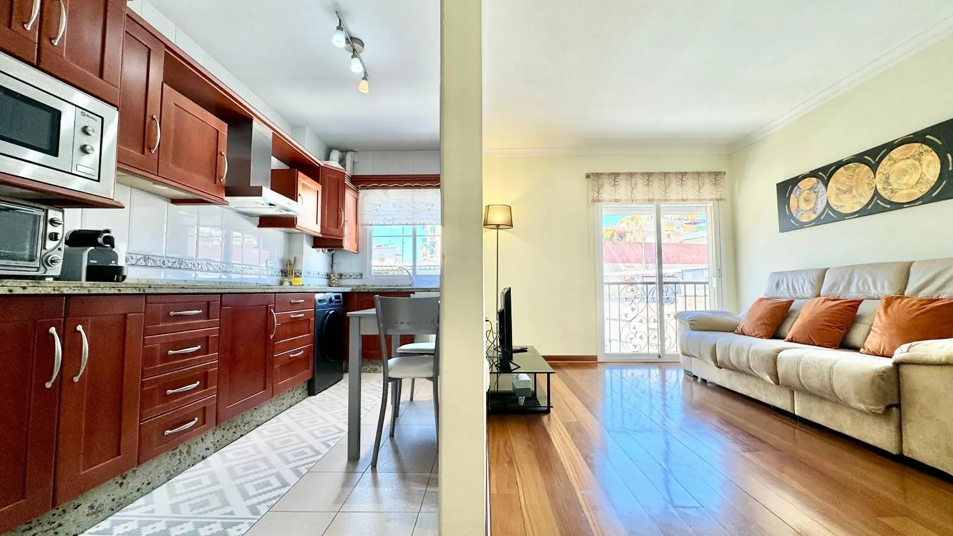 Appartamento Lujoso Piso Centro Aparcamiento Privado, Terraza & Ac Málaga Spagna
